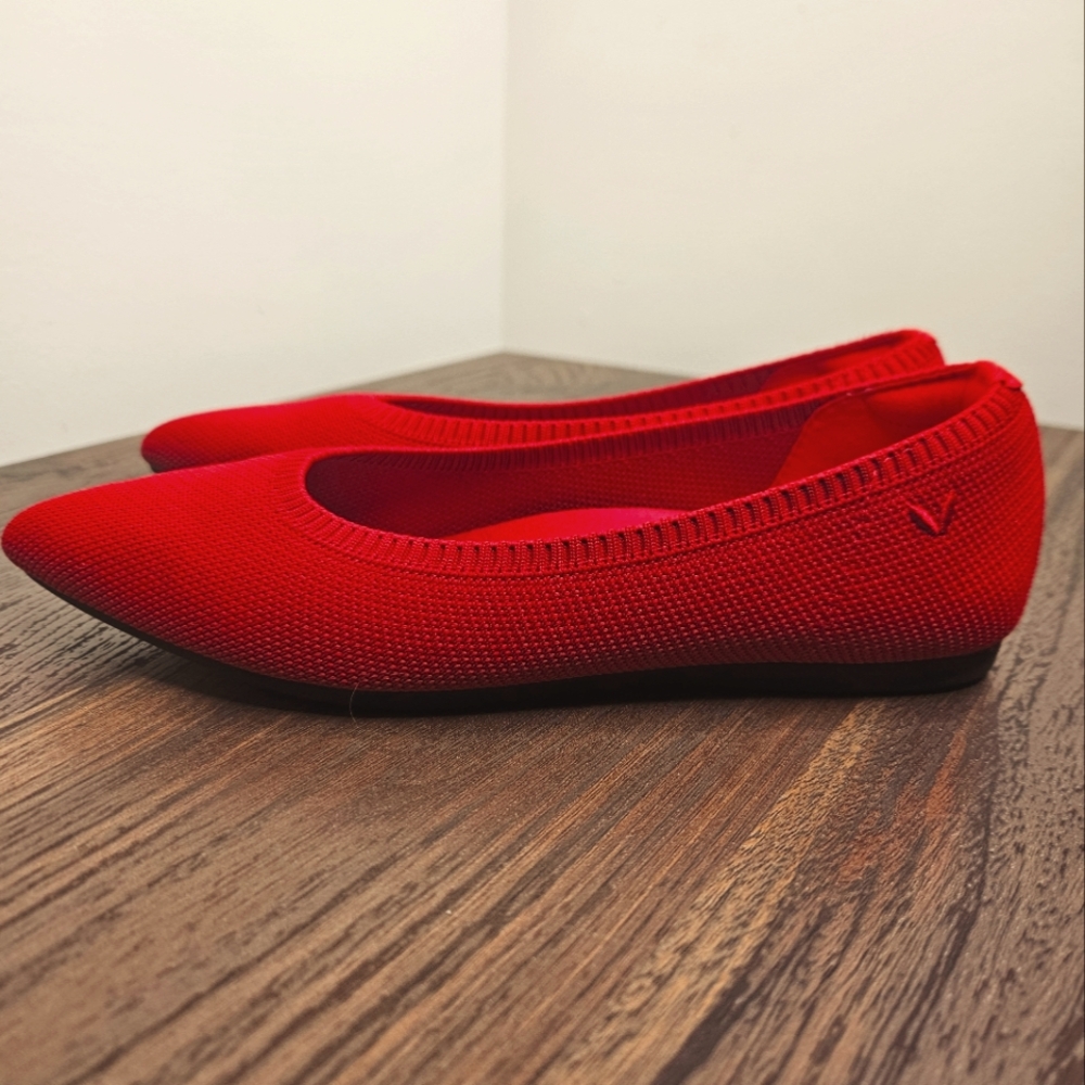 Vivaia Red Ballet Flats | Size 6.5 | Sustainable